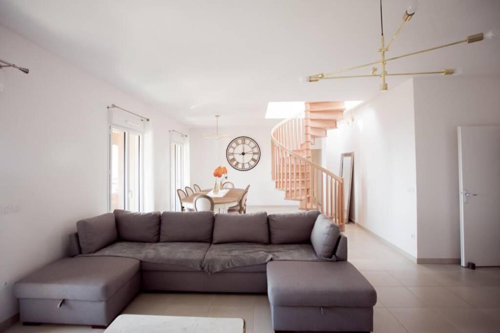 Magnifique Appartement Avec Vue Imprenable La Londe-les-Maures Exteriér fotografie