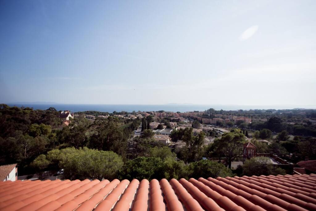 Magnifique Appartement Avec Vue Imprenable La Londe-les-Maures Exteriér fotografie